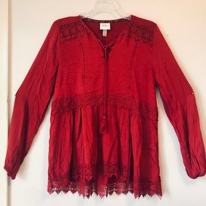 Long sleeve super cute shirt!